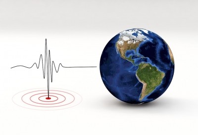Temblor felt in Delhi-NCR as 5.4 magnitude quake hits Nepal Temblor felt in Delhi-NCR as 5.4 magnitude quake hits Nepal