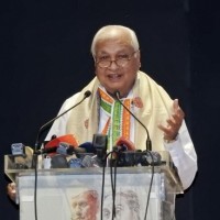 Kerala Guv stops 2 TV channels from covering press briefing