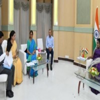 Telangana Education Minister meets Governor amid row over Bill