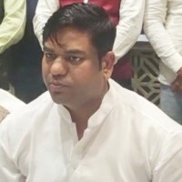 Bungalow row intensifies in Bihar, VIP, HAM jump into fray