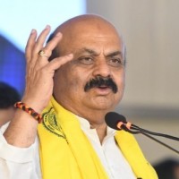 Border dispute: Maha ministers to visit Karnataka on Dec 3