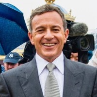 Bob Iger returns as Walt Disney CEO, Bob Chapek steps down