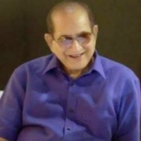 Hundreds of fans pay last respects to veteran Tollywood actor Krishna