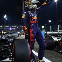 Max Verstappen wins 2022 F1 finale in Abu Dhabi