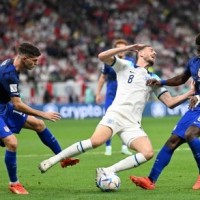 England, US share points in goalless draw