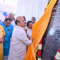 K'taka Cong launches campaign against painting of classrooms in saffron colour