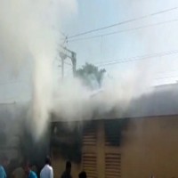 Chaos as fire breaks out in Kolkata-Mumbai train coach