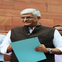Shekhawat questions AAP's 'conniving' silence over Suri's killing in Amritsar