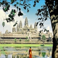 Foreign tourists to Cambodia's Angkor up 2,224%