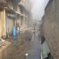 Massive fire breaks out in Noida factory