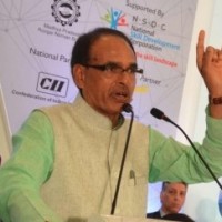 No shortage of fertilisers, stock coming regularly: MP CM