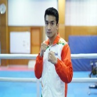 Asian Elite Boxing: Shiva Thapa storms into final