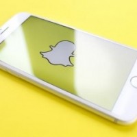 Snapchat partners with Amazon for Virtual Try-On shopping experience