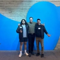 Musk posts picture with 2 men who faked being fired from Twitter