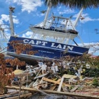 Over 272,000 customers without power as tropical storm hits Florida