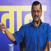 Kejriwal announces 10 guarantees ahead of MCD polls
