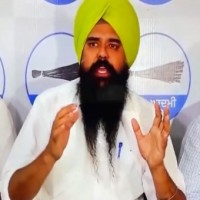 AAP hails decision to review arms licences in Punjab