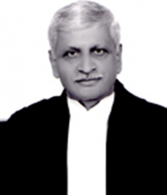 Centre asks Chief Justice UU Lalit to name his successor