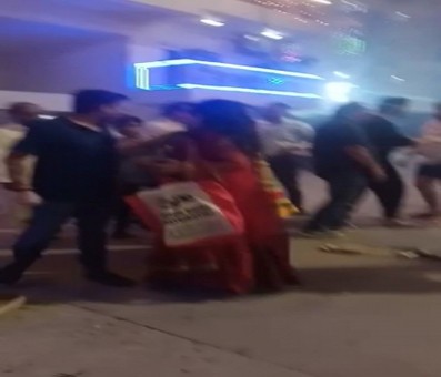 Two groups clash after dispute over bursting crackers in Ghaziabad Two groups clash after dispute over bursting crackers in Ghaziabad