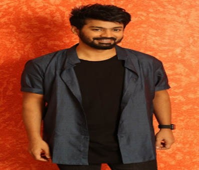 Mahat Raghavendra discloses why he chose his Hindi debut with 'Double XL'