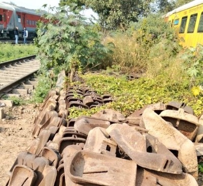 Railways sets new record in scrap sales, earns Rs 2,582 cr in 6 months Railways sets new record in scrap sales, earns Rs 2,582 cr in 6 months