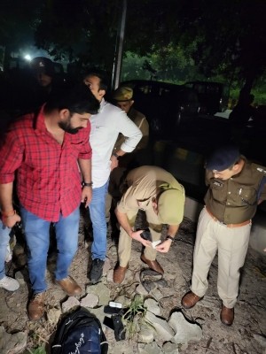 4 miscreants held in encounter with Noida Police 4 miscreants held in encounter with Noida Police