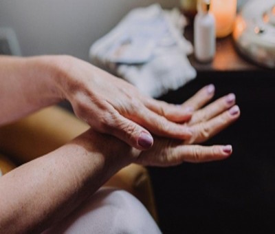 Experts sound alarm bells over rising use of skin creams with steroids Experts sound alarm bells over rising use of skin creams with steroids