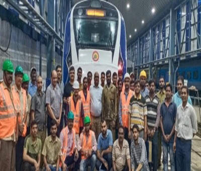 Defiled in cattle hit, Vande Bharat Express train undergoes a 'nose-job' Defiled in cattle hit, Vande Bharat Express train undergoes a 'nose-job'