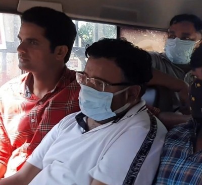 Lakhimpur Kheri case: SC grants UP 2 weeks for response on Ashish Mishra's bail plea Lakhimpur Kheri case: SC grants UP 2 weeks for response on Ashish Mishra's bail plea