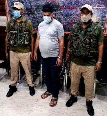 Kashmiri 'journalist' arrested for rape, trafficking & extortion Kashmiri 'journalist' arrested for rape, trafficking & extortion