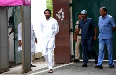 'Abused by senior leader': Tej Pratap Yadav storms out of RJD meeting midway 'Abused by senior leader': Tej Pratap Yadav storms out of RJD meeting midway