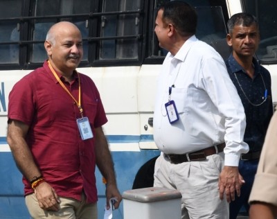 Was pressured to quit AAP during CBI grilling, claims Sisodia; agency refutes Was pressured to quit AAP during CBI grilling, claims Sisodia; agency refutes