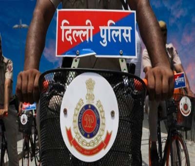 Advocate complains to MHA against Delhi police officials Advocate complains to MHA against Delhi police officials