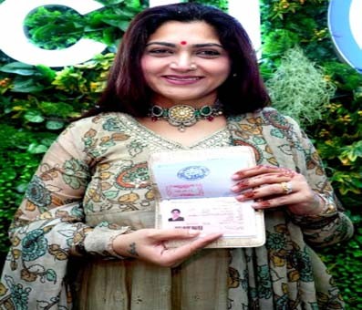 Actress, politician Khushbu Sundar gets Golden Visa for UAE