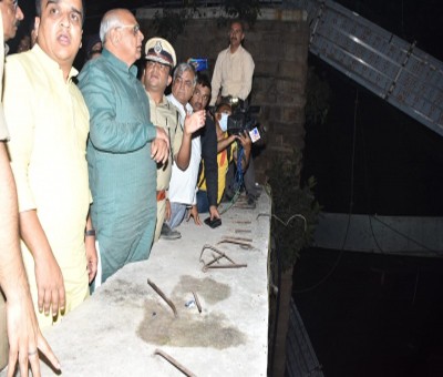 Morbi bridge tragedy: Guj govt sets up 5-member probe panel