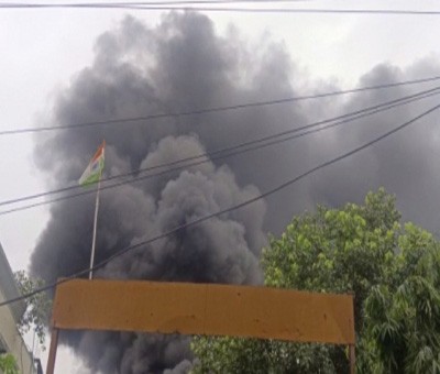 Massive fire breaks out in Noida plastic factory Massive fire breaks out in Noida plastic factory