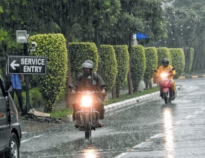 Delhi records second highest rainfall since 2007