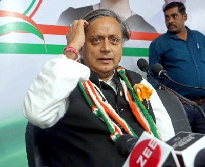 Violation of polling norms, alleges Tharoor camp