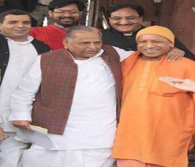 Yogi announces three-day state mourning on Mulayam's death Yogi announces three-day state mourning on Mulayam's death