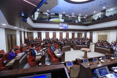 Iraq's regional Kurdistan parliament extends legislative term for 1 year