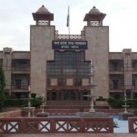 Violence in MP court after lawyer commits suicide