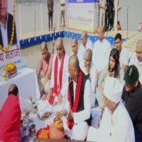 Mulayam's ashes immersed in Sangam
