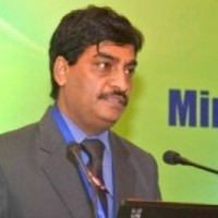 J&K Chief Secy orders speedy clearance of jam on Srinagar-Jammu highway