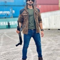Zayn Ibad Khan is learning how to be romantic from his 'Aashiqana' character