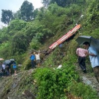 U'khand bus accident: 25 bodies recovered, many feared missing; U'khand CM reviews rescue ops