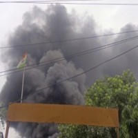 Massive fire breaks out in Noida plastic factory