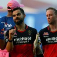 Kohli-de Villiers first pair in IPL to share 10 100-run stands