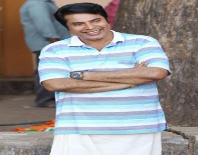 Mammootty lends helping hand to landslide affected Mammootty lends helping hand to landslide affected