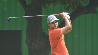 MP Cup golf: Manu Gandas, Chikkarangappa share lead MP Cup golf: Manu Gandas, Chikkarangappa share lead