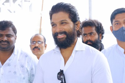 Allu Arjun's fans worried about director jinx!